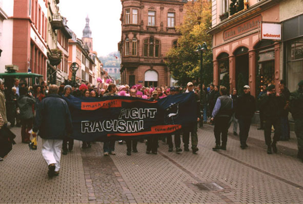 Fronttransparent der Demonstration