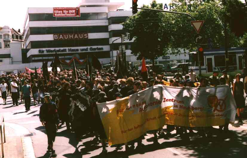 AZ-Demo am 26.05.2001