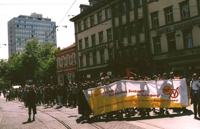 AZ-Demo am 26.05.2001