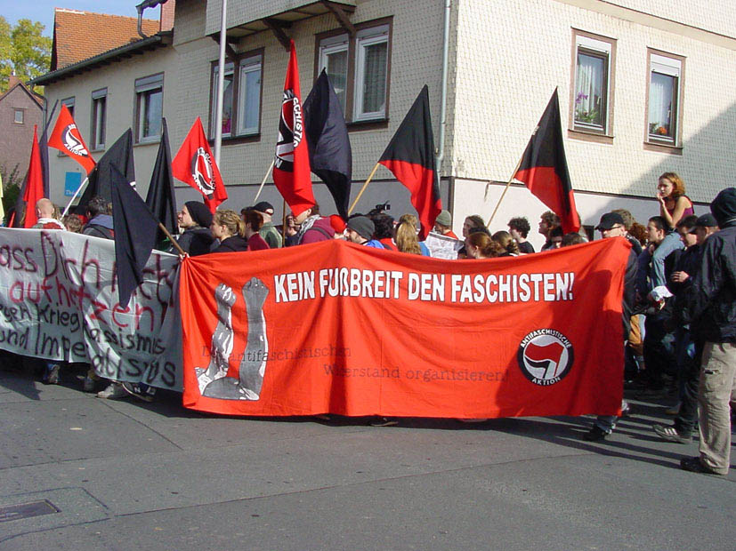 Antifa-Demo in Michelstadt am 20.10.2001