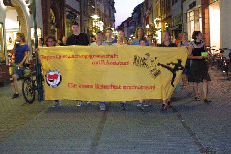 Solidemonstration in der FugngerInnenzone