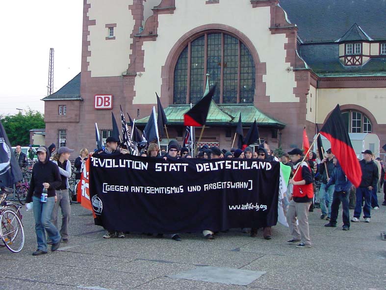 Auftakt am Bad Homburger Bahnhof