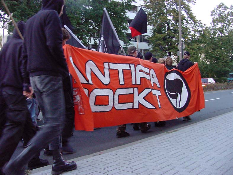 Dass Antifa rockt, sollten alle wissen!