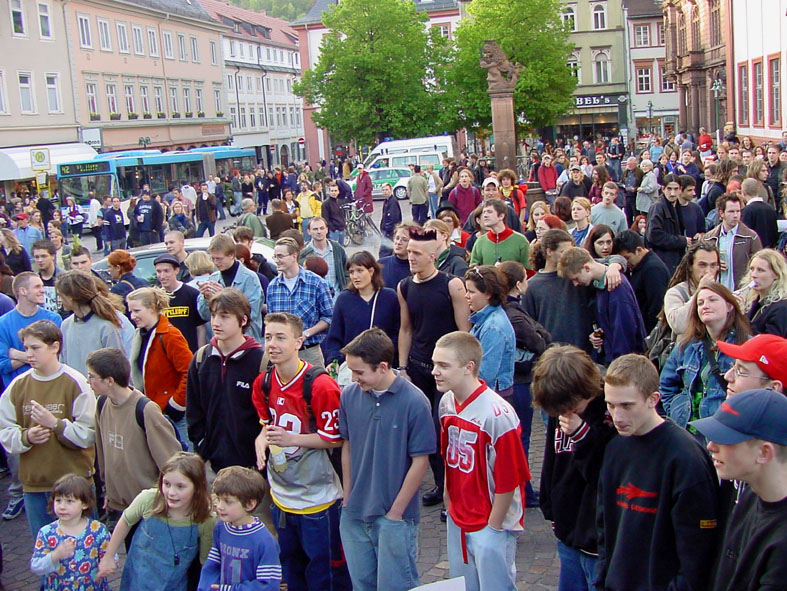 Antifaschistisches Straenfest am 30. April 2002