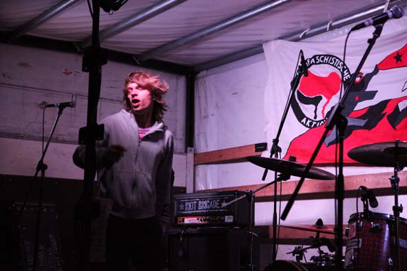 Riot Brigade rocken den Platz