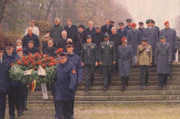 Heldengedenken heute unter der Schirmherrschaft von OB Beate Weber